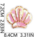 Dettaglio della toppa a conchiglia con paillettes e dimensioni 7,2 cm x 8,4 cm su bianco - 11# Conchiglia