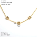 Detail of 18K gold plated stainless steel necklace with three square diamond pendants - Square Style (S-N340)