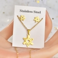 Set gioielli in acciaio inossidabile dorato con collana a fiocco di neve e orecchini - Fiocco Semplice (TT-026)