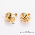 Detalle de pendientes de oro de 18K con perlas blancas y medidas de tamaño de 18mm - Dorado con Perla Blanca