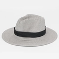 Αναδιπλούμενο ανοιχτό γκρι ψάθινο καπέλο fedora με μαύρη κορδέλα για γυναίκες στην παραλία - Γκρι