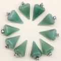 Set of 10 green aventurine hexagonal cone pendants with silver metal clasps - Green Aventurine