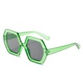 Modieuze oversized zeshoekige zonnebril met transparant groen montuur en donkere glazen - Transparant Groen Frame Grijze Lens