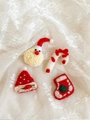 Gestrickte Weihnachtsdekoration Set mit Weihnachtsmann, Zuckerstange, Mütze und Socke - Stil A (Weihnachtsmann und Zuckerstange)