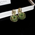 Orecchini a pendente dorati vintage con sfere in maglia verde e design geometrico retrò - Stile Intrecciato a Rete Sferica Verde Retro (77#) / Oro-Verde