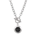 Collier argenté à gros maillons avec fermoir en T et pendentif cristal noir rond - Style Gemme Noire Argentée (KN229686-Z)
