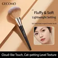 Bulb-shaped powder brush with fluffy gradient bristles and sleek black handle - G1122 Bulb-shaped Powder Brush