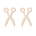 Minimalistische süße Scheren-Ohrstecker in Roségold-Optik für Damen auf weißem Hintergrund - 079 Schere / Gold