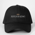 Schwarze Baumwoll-Baseballkappe mit weißem Jesus Is King Stickerei und Krone - Einheitsgröße / Schwarz