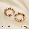 Eleganti orecchini a cerchio in oro rosa, design a bambù a U con finitura lucida - Oro Rosa (KE110528-KFC)
