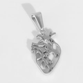 Pendentif cœur anatomique en argent en acier inoxydable avec détails creux complexes - U04-Cœur Creux / Acier