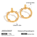 Detail view of gold stainless steel hoop earrings with hammered texture and square zircons - White Zircon Hammered Round Style (JDE0103037)