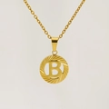 Collana in acciaio al titanio placcato oro 18K con pendente lettera B e bordi radiali - Lettera B
