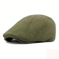 Berretto vintage verde militare in pelle scamosciata opaca, vista laterale a 45 gradi - Regolabile / Verde Militare