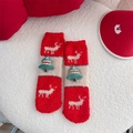 Chaussettes de Noël épaisses en polaire corail rouge avec sapin 3D et renne - Taille unique / Noël arbre