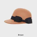 Brauner Wollfilzhut für Damen im Reitstil mit schicker schwarzer Schleife verziert - Einheitsgröße (54-58CM) / Braun