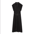 Schwarzes Kurzarm-Hemdkleid mit tailliertem Gürtel und goldener Schnalle Detail - S / Schwarz