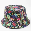 Détails de l'imprimé de feuilles tropicales colorées sur le tissu noir de ce bob tendance - M(56-58cm) / Feuilles Multicolores Noir (43#)