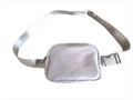 Detail of adjustable nylon strap and quick-release plastic buckle on the white waist bag - Light Grey (Color Matching)