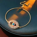 Détail du bracelet œil protecteur en or 18 carats avec zircone colorée et fermoir réglable - Style Mauvais Œil Coloré avec Fermoir Coulissant (22# Bracelet - Or)