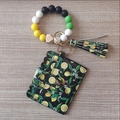 Silicone beaded keychain bracelet with lemon pattern wallet and black tassel detail - Lemon Print Card Holder with Black Yellow Green Silicone Beads