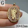 Detalle de colgante ovalado de Guadalupe con retrato de San Judas y circonitas blancas - G-Oval San Judas