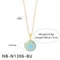 Vue détaillée du médaillon émail bleu 16mm avec dimensions de la chaîne dorée - Pendentif Rayon de Soleil Bleu Clair (NB-N1306-BU)