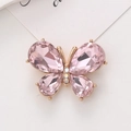 Schmetterling-Anhänger aus rosa Kristall mit goldener Metallbasis für Schuhe - Rosa