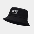 Dettaglio cappello alla pescatora nero in cotone con stampa 'WTF' bianca e finiture - WTF WHERE'S THE FISH Nero