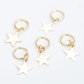 Five golden star hair jewelry pendants for braids on clean white background - Pentagram / Gold
