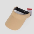 Detail von hellkamelbraunem Visier mit UVLABCL-Logo und verstellbarem Gummiband - Einheitsgröße / Khaki