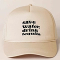 Détail de la casquette trucker avec broderie save water drink tequila et filet - Khaki
