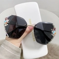 Rimless oversized sunglasses with grey lenses and colorful rhinestone crystal flower decor - Black (A06 Lingxiao 8816#)
