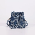 Μπλε τσάντα denim tie-dye με υφή κρόσσια και χρυσά μεταλλικά στοιχεία - Bucket Bag / Μπλε
