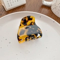Elegant tortoiseshell acetate hair claw clip with yellow and brown leopard pattern - Coffee Tortoise Shell