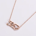 Collana 520 in oro rosa con design a cuore e pietre di zircone cubico per donna - Oro rosa