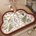 Cloud-shaped bathroom mat with vintage red border floral design and anti-slip backing - 40*60cm (Normal Diatomite) / American Cloud Style-C