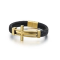 Pulsera de hombre en cuero trenzado negro con cruz de acero inoxidable dorado y cierre imán - 19cm / Dorado