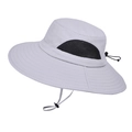 Cappello da sole grigio chiaro a tesa larga con pannelli in rete e cinturino regolabile - Grigio chiaro