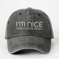 Gorra de béisbol de algodón lavado gris oscuro con eslogan I'M NICE y correa ajustable - Negro