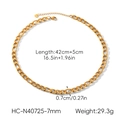 Dettaglio della collana a catena Figaro dorata da 42cm con estensione di 5cm e larghezza 0,7cm - Collana a Gruccia (Larghezza 7mm) (HC-N40725-7mm)