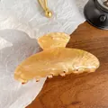 Elegant large amber acetate hair claw clip with marble texture for chic hairstyling - 9cm / Quicksand Orange