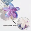 Floral hair claw clip with double-sided purple blue marble pattern and pearl white finish - Two-tone Purple Flower