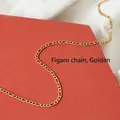 Classica catena Figaro dorata con maglie piatte grandi e piccole intrecciate tra loro - 45 cm / Catena Figaro (Oro)