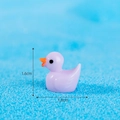 Miniature light purple duck resin figurine for micro landscapes, size 1.8cm x 1.6cm - Purple