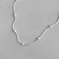 Elegante collana a catena serpente in argento sterling S925 con perline lucide - Argento