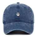 Gewaschene blaue Denim Baseballkappe mit weißem Geist-Stickerei und gebogenem Rand - Marineblau