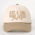 Zweifarbige Baseballkappe in Creme und Khaki mit Just A Girl Who Loves Jesus Stickerei - Cremeweiß/Dunkles Khaki