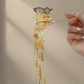 Forcina per capelli a farfalla dorata a forma di U con nappe di perle in stile cinese - Farfalla Dorata con Frange