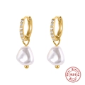 Orecchini a cerchio in argento S925 dorato con perle barocche e pietre di zircone - Oro